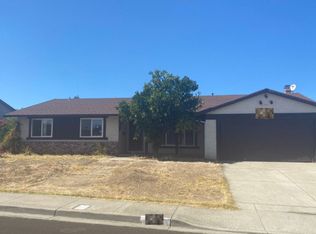 3826 Roundhill Dr, Pittsburg, CA 94565
