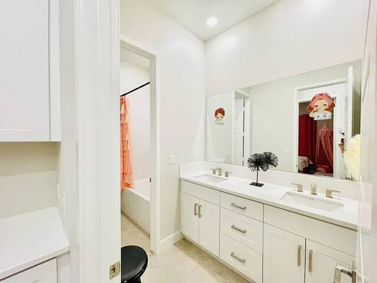333 Sawbuck — Photo 29
