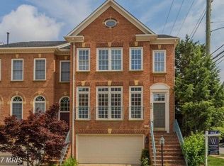 1808 Dawson St, Vienna, VA 22182