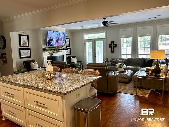 4th image of 5914 Eastridge Pl