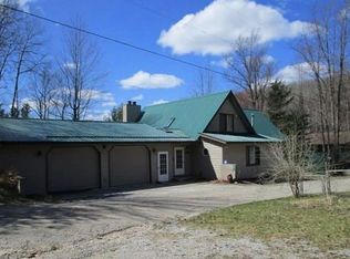 5290 E Twin Lake Rd, Rose City, MI 48654