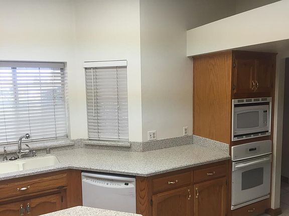 Kitchen_3