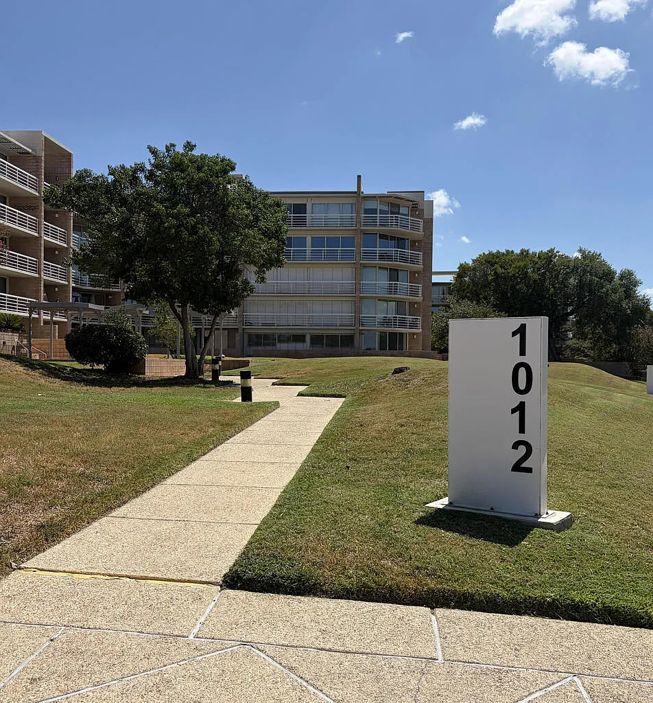 1 bed, 1.0 bath, 897 sqft, $1,700 — Photo 1