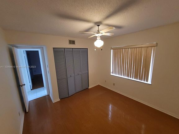 3rd image of 110 SE Village Dr #110