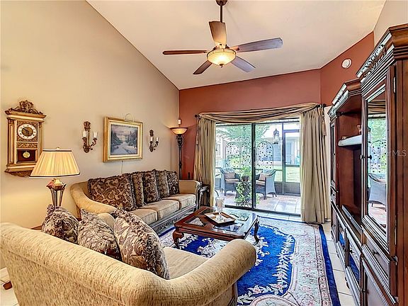 5th image of 109 Lakepointe Cir