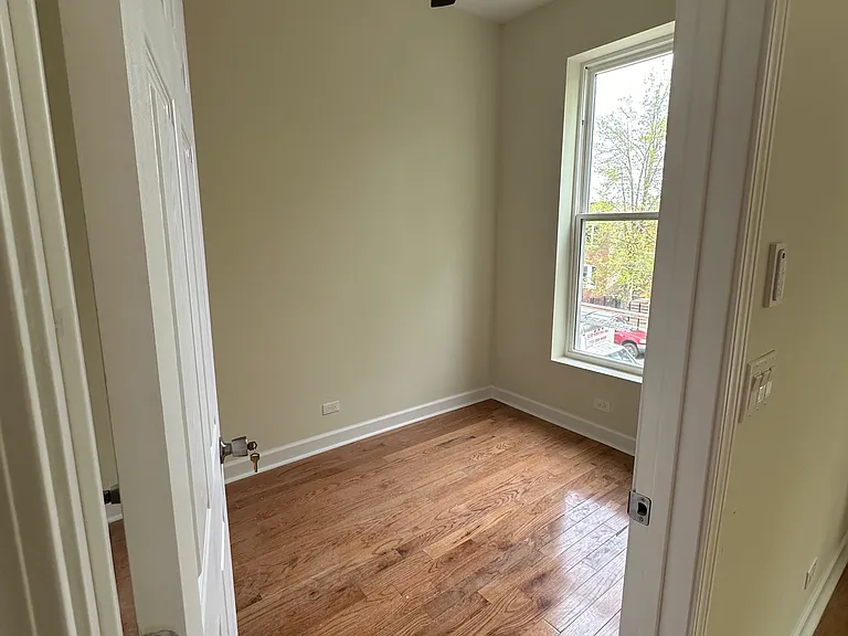 3235 W Pierce Ave #2 — Photo 5