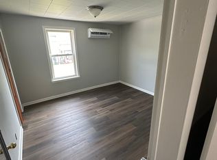 296 Fairmount St FLOOR 1, Woonsocket, RI 02895