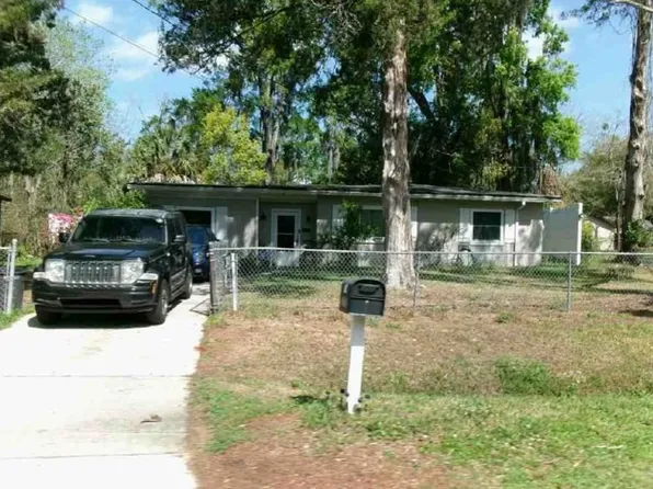 1905 Ribault Scenic Dr, Jacksonville, FL 32208
