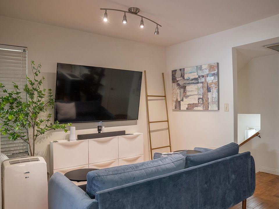 Cozy Living Room