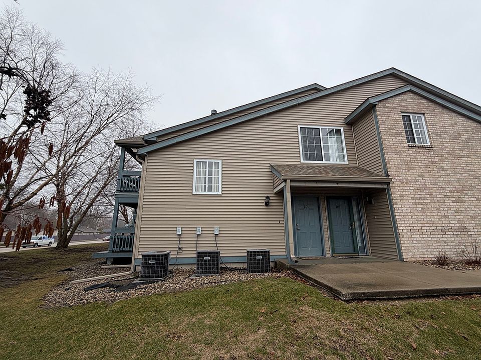 1st image of 2404 Windward Blvd Unit 201