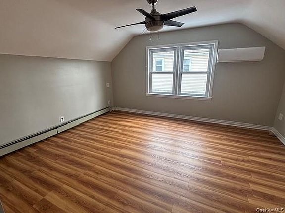 4th image of 516 N 1st St