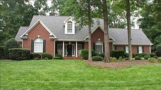 1st image of 165 Lake Park Dr