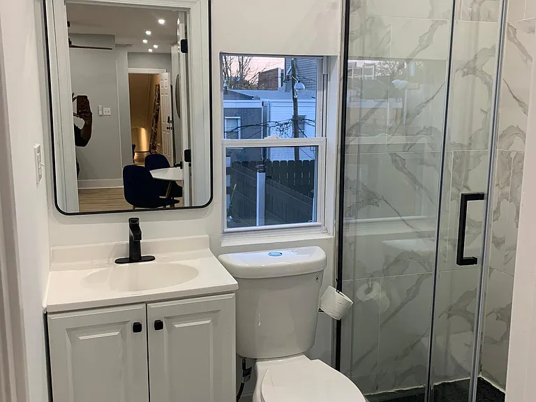 2812 W Girard Ave #2B — Photo 9