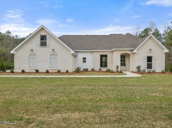 131 Ashwood Ln, Mendenhall, MS 39114