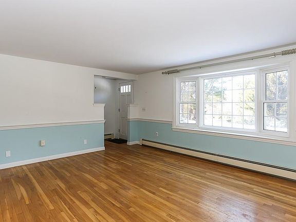 4th image of 148 Forest Pines Dr