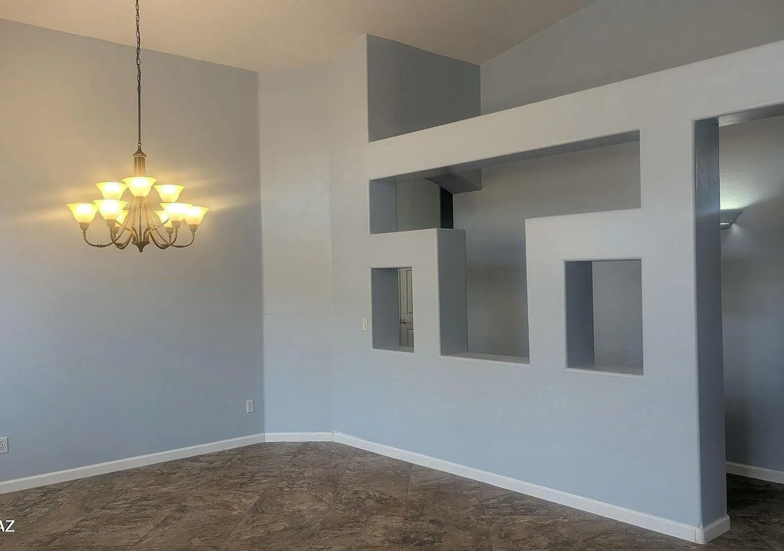 NW Family Home in Great Area — Photo 4