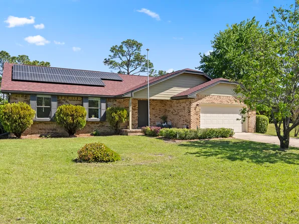 7416 Brewster St, Navarre, FL 32566