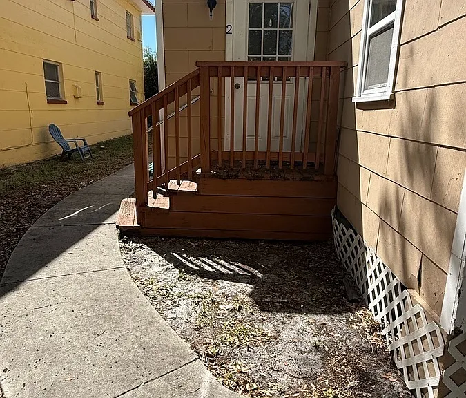 1143 Highland St N #2 — Photo 21