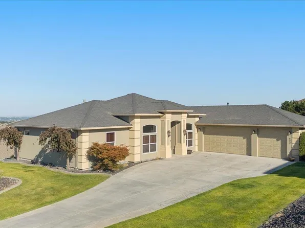 623 Big Sky Dr, Richland, WA 99352