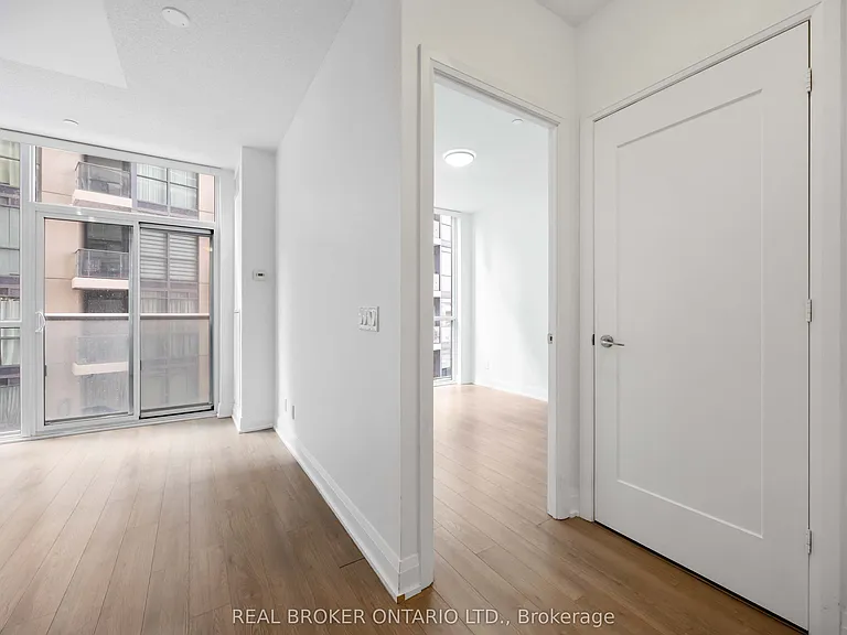 56 Annie Craig Dr #302 — Photo 21