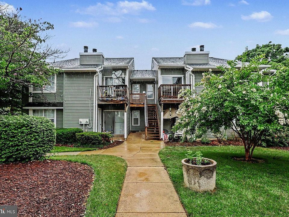 1st image of 8619 Beekman Pl #19D