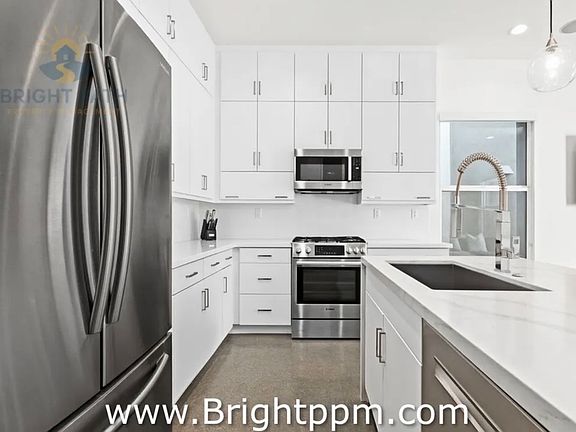 2nd image of 2705 Paragon Loop