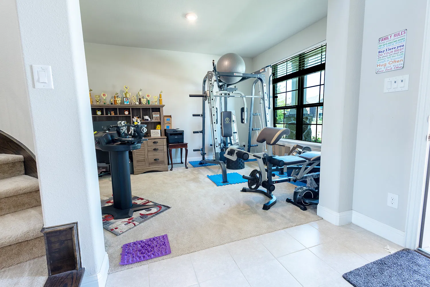 4 bed, 3294 sqft, $3,500 — Photo 2