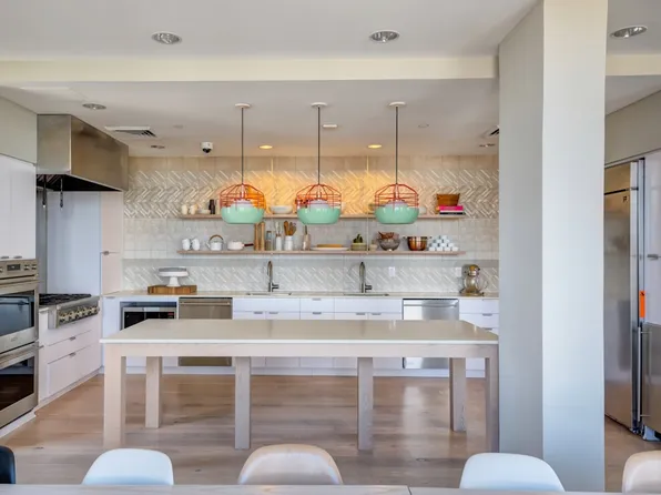 626 Flatbush Avenue image 16 of 32