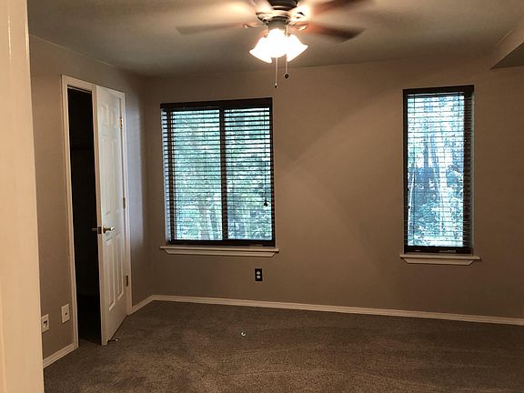 5th image of 4707 NW Walgren Dr