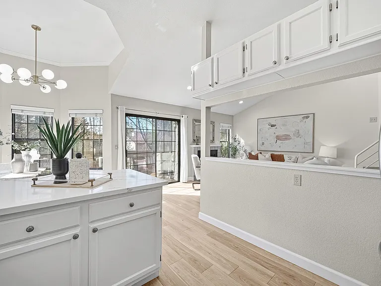 649 La Maison Dr — Photo 25