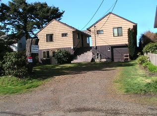 1115 S Breaker Ave, Rockaway Beach, OR 97136