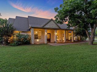 7300 Molly Ln, Burleson, TX 76028