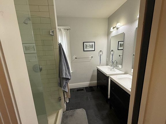 5th image of 2073 N Emerson St