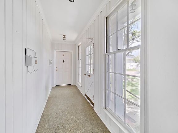 3rd image of 135 W 11th St #2