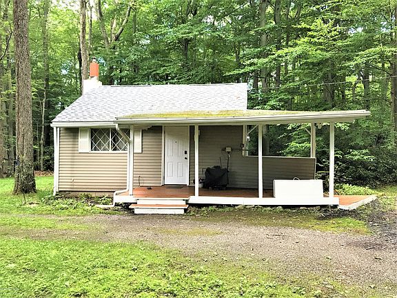 2nd image of 125 Johns Ln