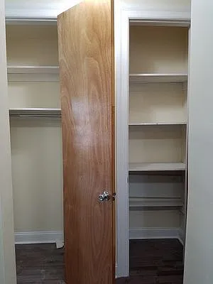 Rented by BRICK & GALO REALTY CORP | media 26