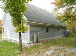 2704 Greenwoods Rd, Alburgh, VT 05440