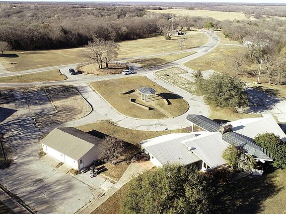 4th image of 47 Falconhead Dr