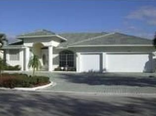 8885 NW 44th Ct, Coral Springs, FL 33065