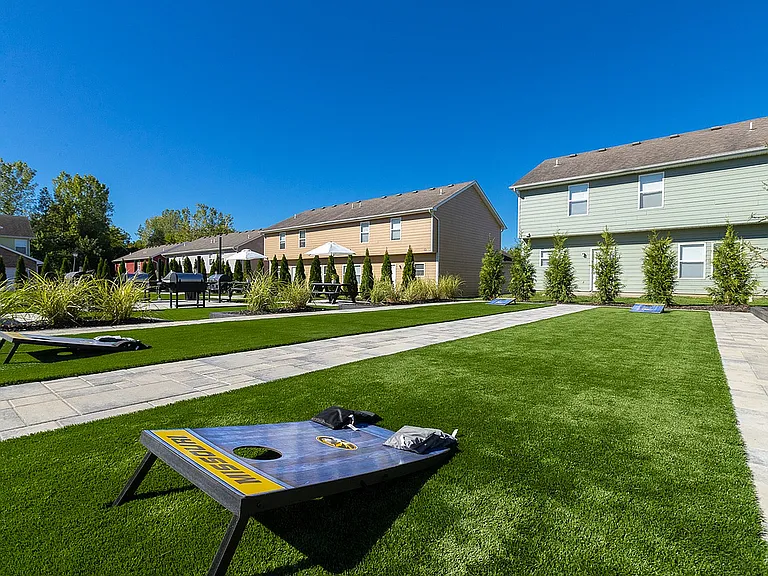5149 Commercial Dr — Photo 15