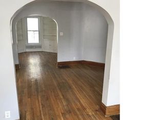 4052 W Arthington St, Chicago, IL 60624