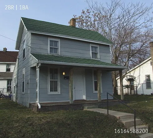 651 Butterworth St SW