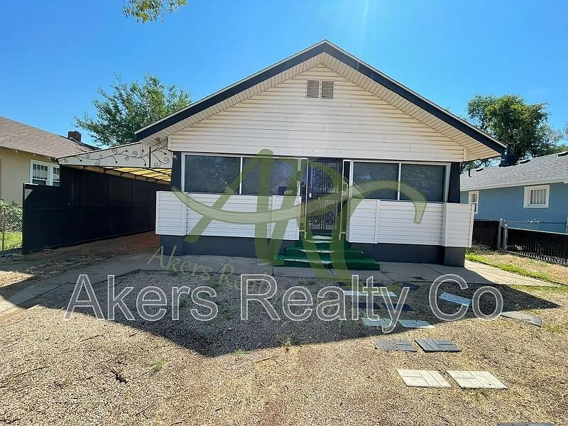 524 Belmont Ave