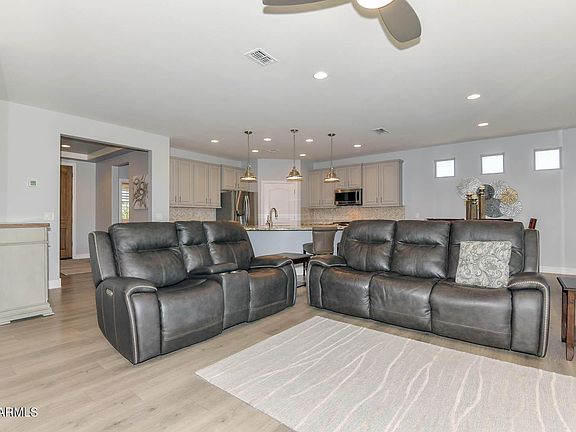 5th image of 21597 N 267th Dr