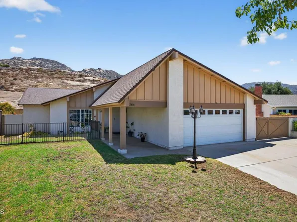 2166 N Belhaven Ave, Simi Valley, CA 93063