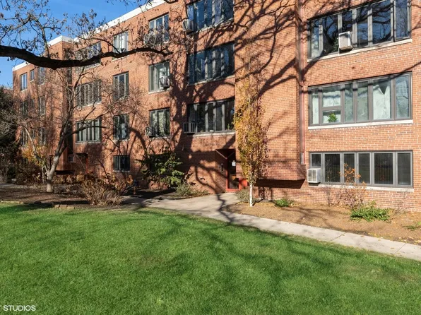 5512 S Woodlawn Ave #303, Chicago, IL 60637
