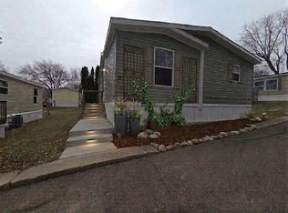 337 Bunting Ln #337, Madison, WI 53704