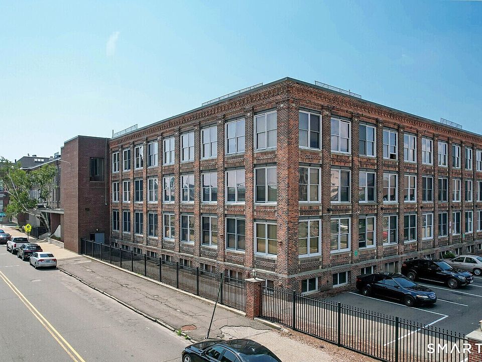 1st image of 325 Lafayette Street #1202