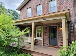 641 Roosevelt Rd, Kohler, WI 53044