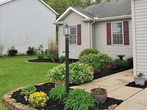 3rd image of 55071 Patrician Park Dr